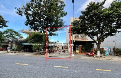 Bán đất đường Phan Văn Định - Liên Chiểu - Đà Nẵng
 Gần biển xây KS - căn hộ quá đẹp
DTĐ: 138m2 (ngang 6m)